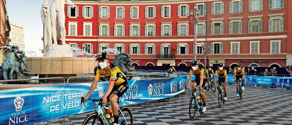 Die Coronakrise stellt die Tour de France vor einige Herausforderungen. 