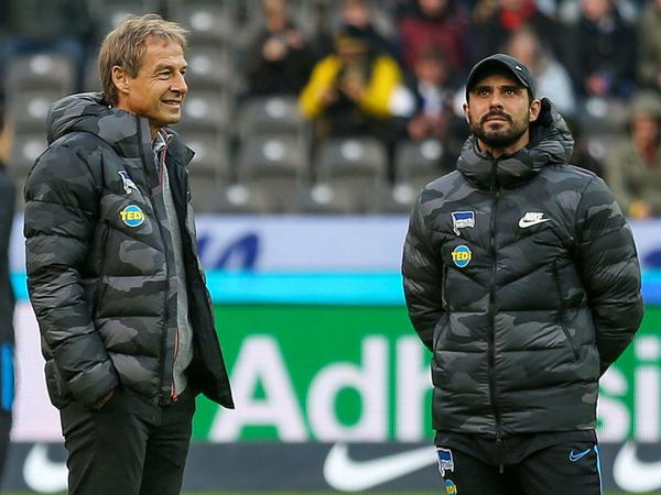 Zwei von vier. Jürgen Klinsmann (links) löste Ante Covic als Trainer ab und wurde schließlich durch seinen Assistenten Alexander Nouri ersetzt, der wiederum für Bruno Labbadia weichen musste.