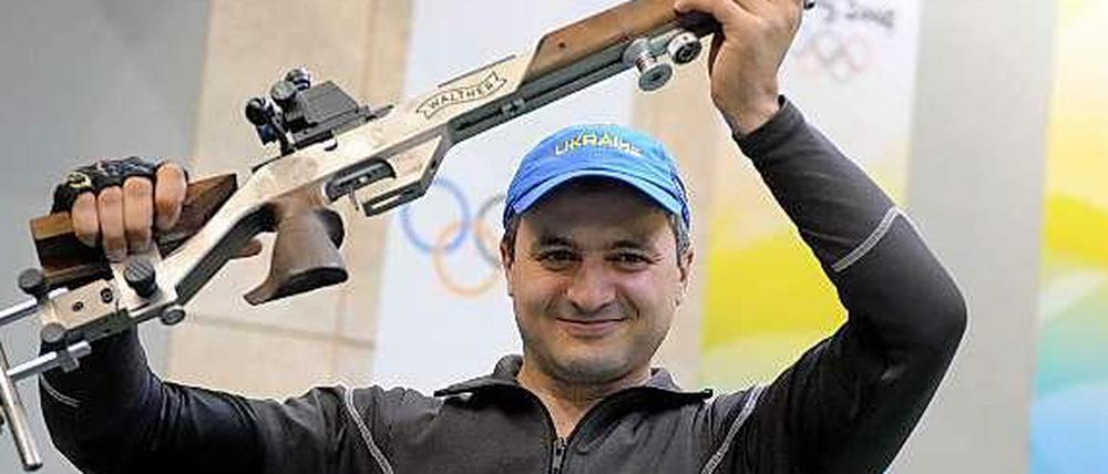 Waffengang. Artur Ajwasjan gewann 2008 in Peking olympisches Gold – für die Ukraine. Jetzt will er sich und sein Luftgewehr in russische Dienste stellen.