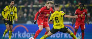 In der Bundesliga trafen RB Leipzig und Borussia Dortmund zuletzt Anfang März aufeinander, der BVB siegte mit 2:1.
