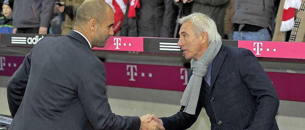 Pep Guardiola und Bert van Marwijk treffen sich am Mittwochabend im Viertelfinale des DFB Pokals.