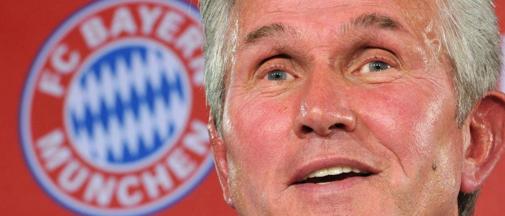 Nach seinem letztmaligen Abschied im Sommer 2013 kehrt Jupp Heynckes ein viertes Mal als Trainer zum FC Bayern München zurück.
