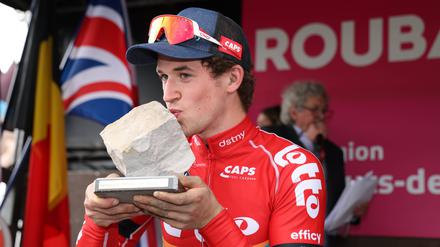 De Decker gewann in diesem Jahr das U-23-Rennen bei Paris-Roubaix.