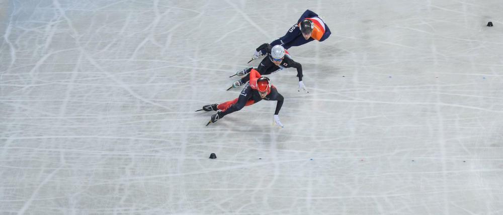 Symbolbild. Es gibt Anzeichen für einen Dopingfall im deutschen Eisschnelllauf.