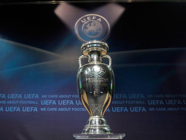 Der EM-Pokal kommt nach Deutschland. Die Euro 2024 findet im Land des Weltmeisters von 2014 statt.