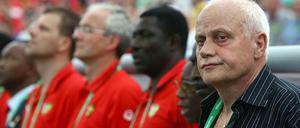 Otto Pfister, 76, arbeitet seit 1972 als Trainer auf dem afrikanischen Kontinent. Derzeit betreut er ein Vereinsteam im Sudan