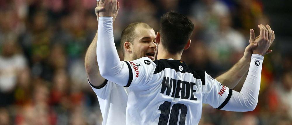 Sind dabei. Paul Drux und Fabian Wiede stehen im erweiterten Kader für die Handball-EM.