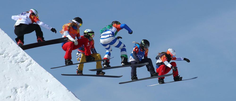 Enges Rennen: Das Finale der Frauen im Snowboard-Cross am Freitag.