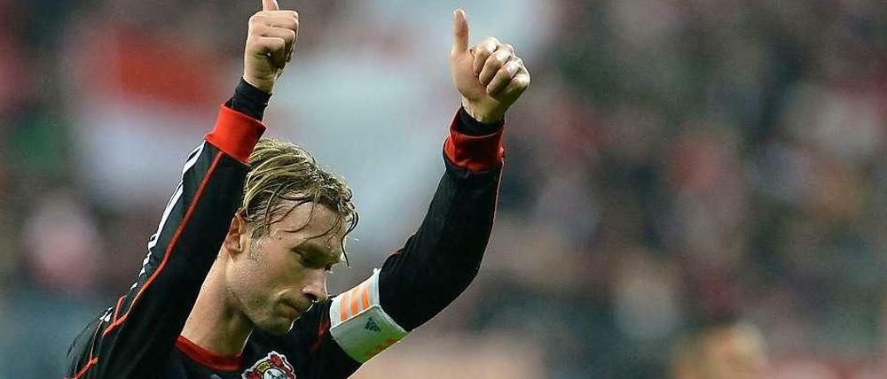 Aus und vorbei. Bayer Leverkusens Kapitän Simon Rolfes beendet im Sommer 2015 seine Karriere.