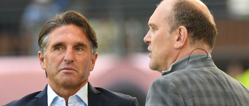 Keine besten Freunde: Wolfsburgs Trainer Bruno Labbadia (l.) und Geschäftsführer Sport Jörg Schmadtke.