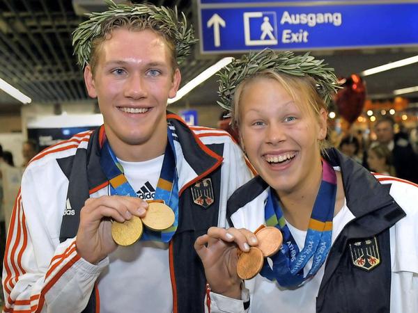 Als Schwimmerin holte Christiane Reppe (rechts) bei den Paralympics 2004 in Athen zweimal Bronze.