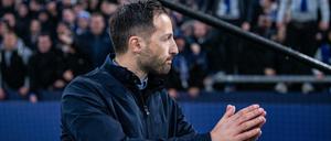 Abschied? Schalke-Trainer Tedesco ist angezählt.