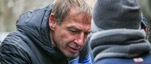 Noch nicht abgeschrieben: Trainer Jürgen Klinsmann gibt sich bei Hertha BSC weiterhin ambitioniert.