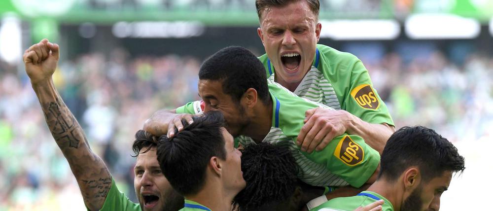 Die Wolfsburger bekommen zwei zusätzliche Spiele um den Ligaverbleib noch zu sichern.