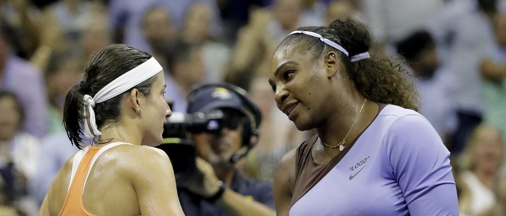 Abschied. Für Anastasija Sevastova (links) endeten die US Open mit dem Spiel gegen Serena Williams.