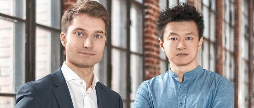 Die GetYourGuide-Gründer Johannes Reck (l.) und Tao Tao