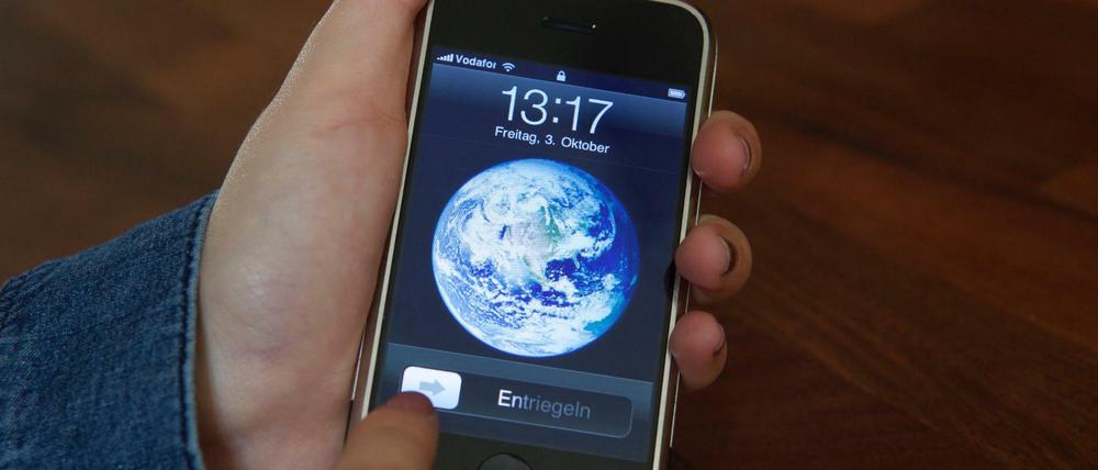 Wegwerf-Handys sind nicht so sicher wie Iphones - laut US-Behörden benutzen Kriminelle zunehmend das Apple-Telefon wegen der Verschlüsselungstechnik.