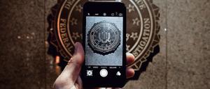 Bürgerrechtler haben ein weiteres Gerichtsverfahren ans Licht gebracht, in dem die US-Regierung von Apple Hilfe beim Entsperren eines iPhones einfordert.