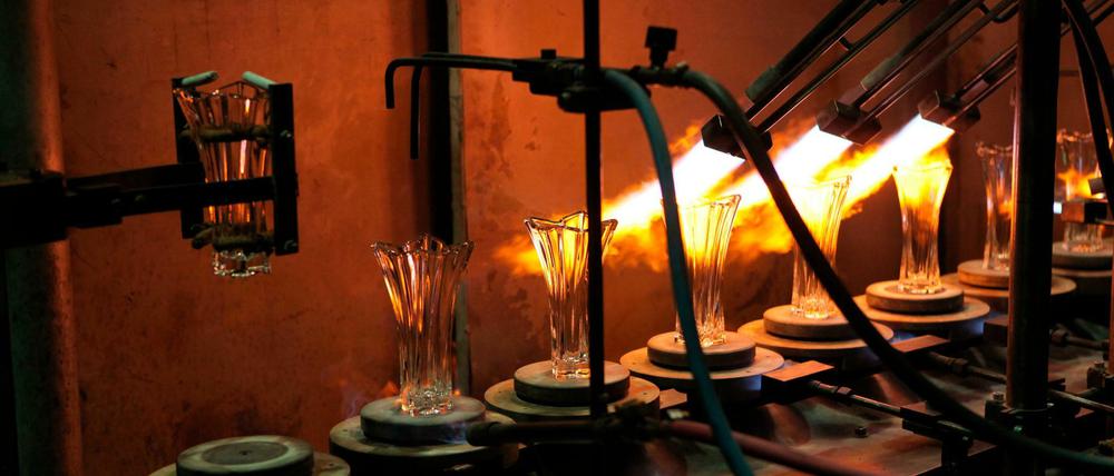 Heißes Geschäft. Für die Glasproduktion werden hohe Temperaturen gebraucht - und entsprechend viel Gas. 