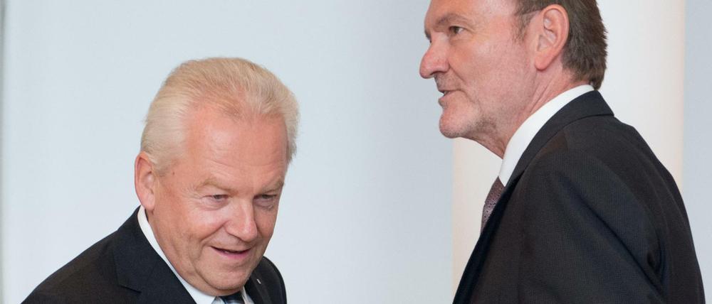 Rückzug. Der Vorstandsvorsitzende der Deutschen Bahn. Rüdiger Grube (l) verliert seinen Stellvertreter. Volker Kefer, Vorstand für Technik und Infrastruktur, will seinen Vertrag 2017 nicht verlängern.