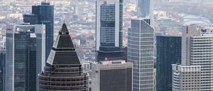 Die Bankenskyline von Frankfurt am Main (Hessen), Foto: Boris Roessler/dpa 
