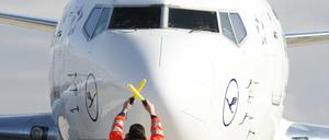 Ab Mittwoch könnten die Lufthansa-Maschinen erneut am Boden bleiben.