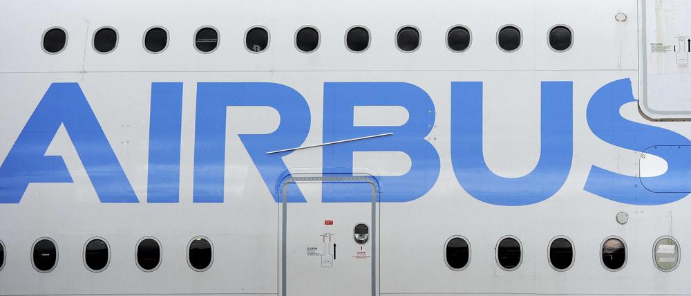 Airbus liegt bei der Flugzeugproduktion derzeit hinter US-Konkurrent Boeing. Bei der Akquise haben die Europäer die Nase vorn.