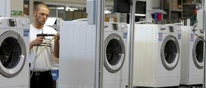BSH Bosch und Siemens Hausgeräte produziert Waschmaschinen in Nauen in Brandenburg. Siemens steigt aus dem Joint-Venture nun aus.