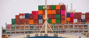 Reeder warnen: „Logistikketten werden reißen, weil Schiffe nicht weiterfahren können.“