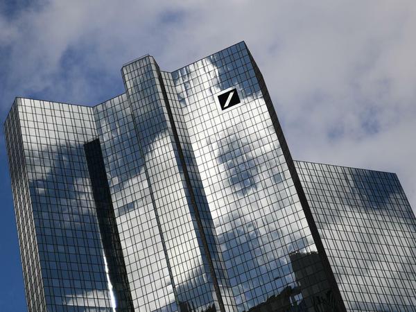 Die Deutsche Bank hat laut BGH zu viel Geld für das Basiskonto verlangt. 
