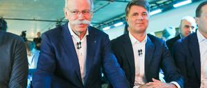 Ungewohnte Einigkeit. Dieter Zetsche, Vorstandsvorsitzender von Daimler (l.) und BMW-Chef Harald Krüger am Freitag in Berlin. 