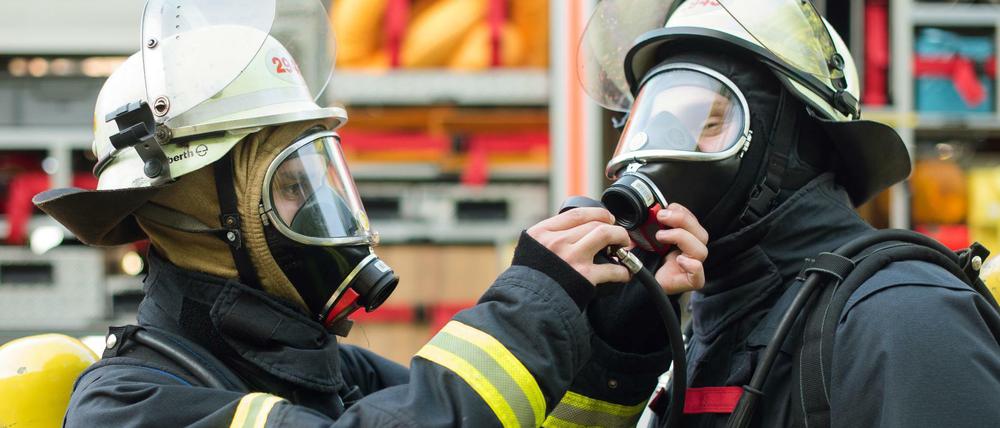 Der EuGH urteilt: Wer, wie beispielsweise Feuerwehrleute, während seines Bereitschaftsdienstes innerhalb weniger Minuten im Einsatz sein muss, der arbeitet.