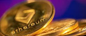 Ebenso wie der Bitcoin ist Ethereum nur eine virtuelle Münze - die aktuell immer mehr wert wird. 