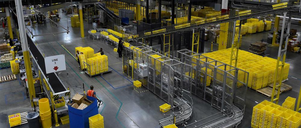 Ein Amazon Logistik-Zentrum in Baltimore in den USA. Der Konzern rechnet mit steigender Nachfrage. 