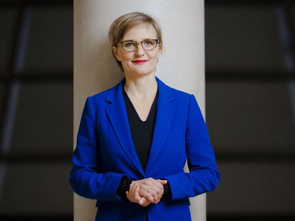 Franziska Brantner (Grüne) ist seit 2013 Mitglied des Deutschen Bundestages und seit Dezember 2021 Parlamentarische Staatssekretärin beim Bundesminister für Wirtschaft und Klimaschutz.