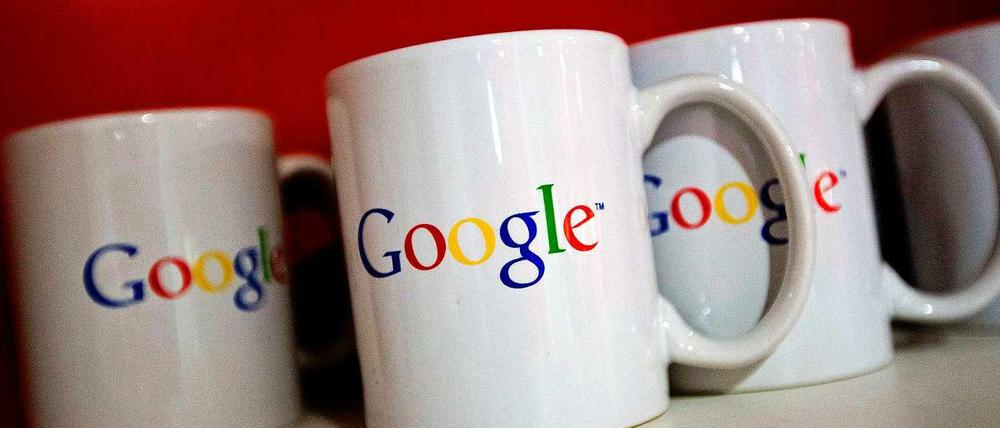 Hoch die Tassen. Der Google-Umsatz steigt in drei Monaten um 20 Prozent.