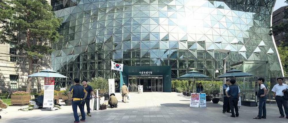 Frische Ideen für die Verwaltung. Das neue Rathaus von Seoul des Architekturbüros iArc ist nicht nur außen, sondern sogar innen begrünt.