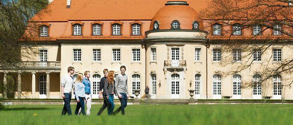 Seit 2005 ist die Villa Borsig in Tegel Aus- und Fortbildungsstätte des Auswärtigen Amtes.