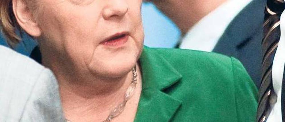 Zu viel exportiert? Angela Merkel erklärt Barack Obama, warum die deutschen Firmen so erfolgreich auf den Weltmärkten sind. Dem US-Präsident gefällt das gar nicht. 