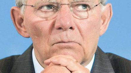Unter Druck. In Wolfgang Schäubles Ressort fällt die Aufsicht über die HRE. 