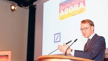 Was wird aus unserem Geld? Bundesbank-Chef Jens Weidmann bei seinem Vortrag. 