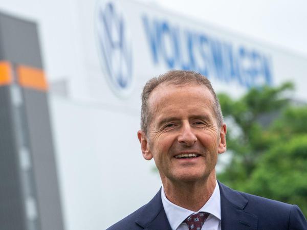 Herbert Diess führt den VW-Konzern ins elektromobile Zeitalter. Sein Vertrag läuft bis Oktober 2025. 