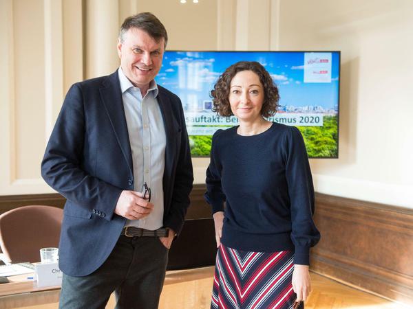 Berlins Wirtschaftssenatorin Ramona Pop und visitBerlin-CEO Burkhard Kieker.