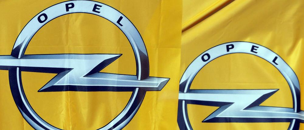 Aufgehellte Stimmung bei Opel: Erstmals seit 20 Jahren fährt der Autohersteller wieder Gewinn ein.