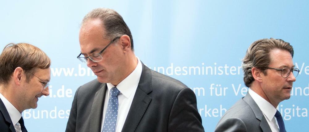Andreas Reichhardt (Mitte, FPÖ), österreichischer Verkehrsminister, und Bundesverkehrsminister Andreas Scheuer ( CSU)