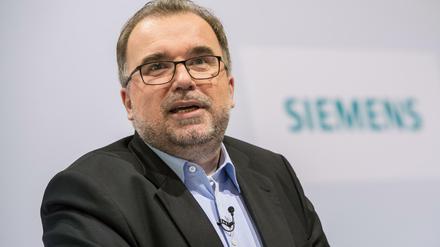 Siegfried Russwurm hat den größten Teil seines Berufslebens bei Siemens verbracht. 2017 trat er als Vorstandsmitglied zurück. 