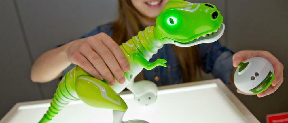 Der "Zoomer Dino" wurde mit dem "Toy Award" der Nürnberger Spielwarenmesse ausgezeichnet.