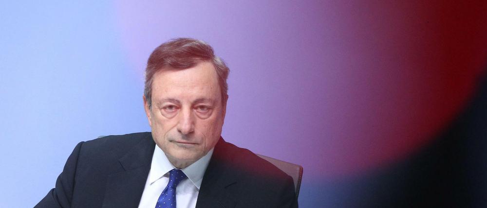 EZB-Präsident Mario Draghi wird sein Amt bald an Christine Lagarde übergeben.
