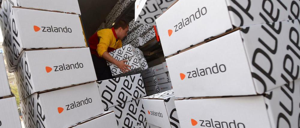 Gut zu tun. Kein Modehändler Europas verkauft soviel im Internet wie Zalando. Investiert wird deshalb vor allem in Logistik und Technologie.