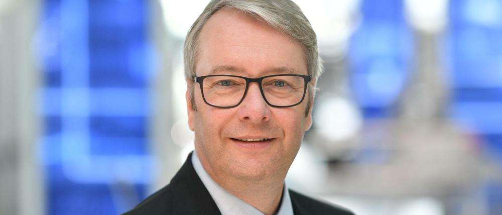 Stefan Sommer ist Vorstandsvorsitzender der ZF Friedrichshafen AG, drittgrößter Autozulieferer Deutschlands. 